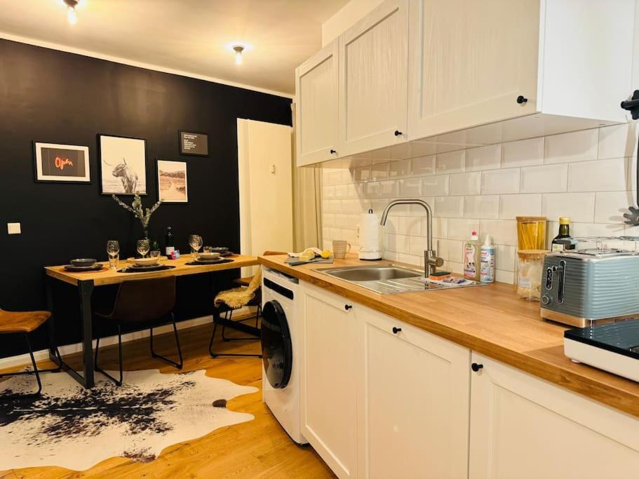 Klassen Stay - Designer Apartment Fuer 6 - Zentral - 2X Kingsize Essen Ngoại thất bức ảnh